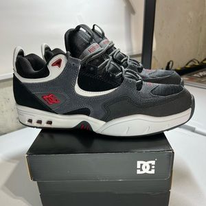 DC Shoes Kalis OG x Love Park Mens Size US 11